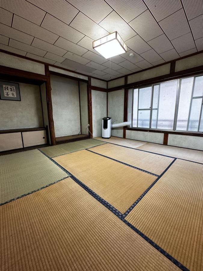 素泊まり民宿とみや Oshima المظهر الخارجي الصورة